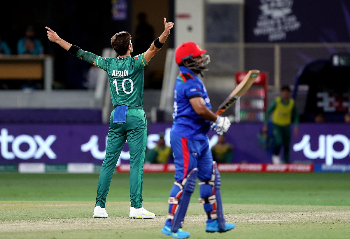 T20 World Cup: Pakistan beat Afghanistan by 5 wickets