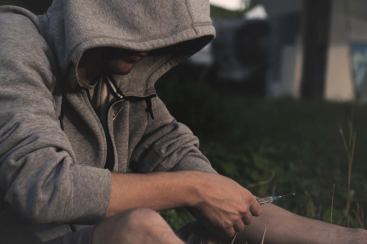 The study shows that 66.3 percent of people reporting for treatment of inhalants are between 10-19 years.