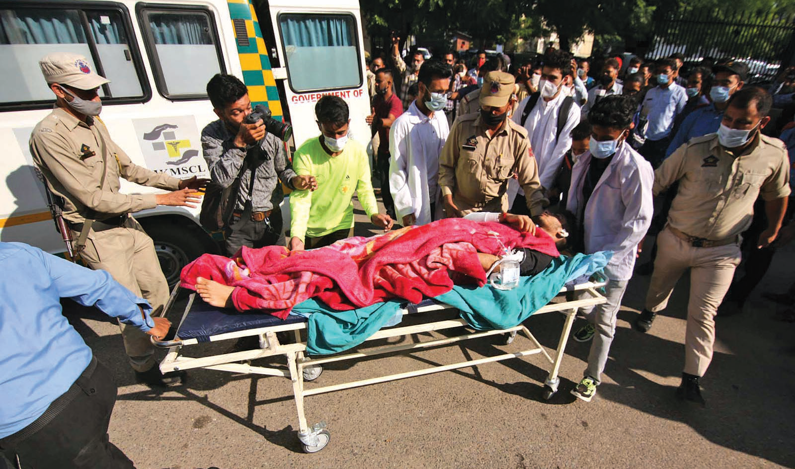 12 killed, 13 injured as mini bus falls into gorge in Doda