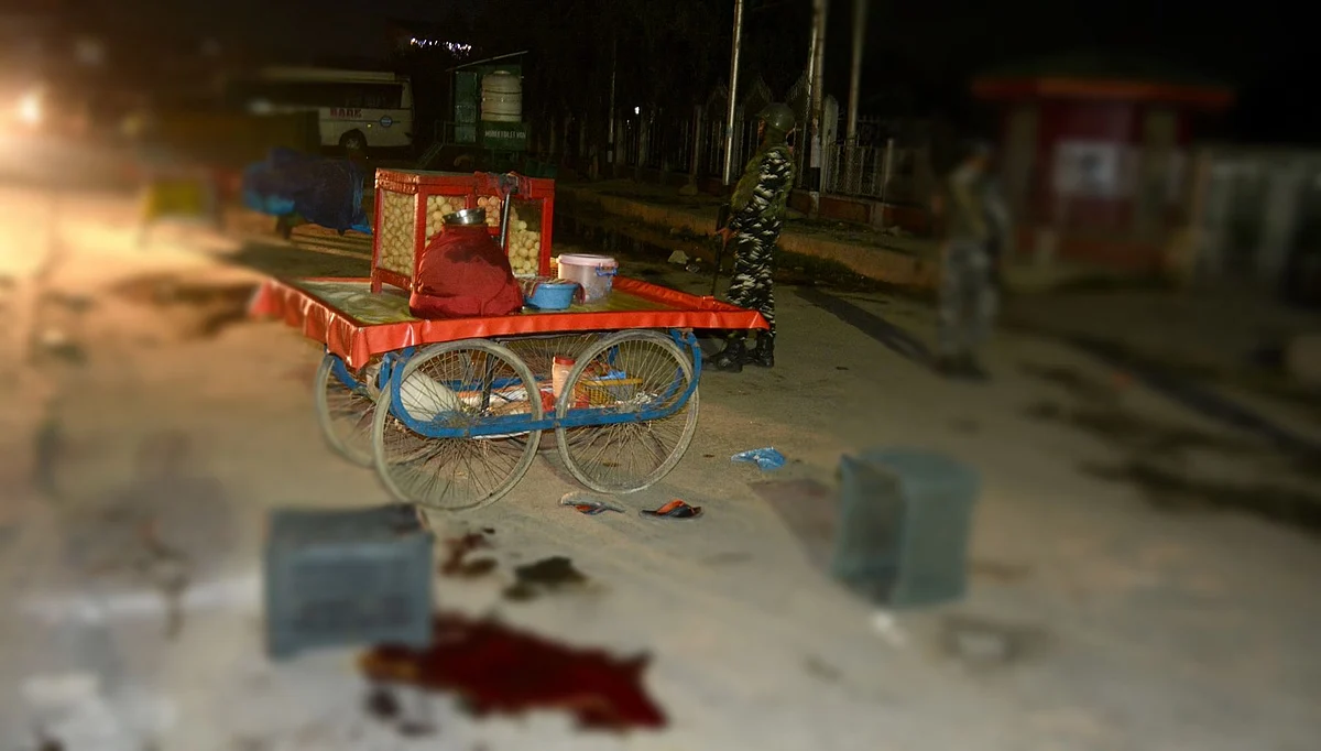 Grief engulfs Bihar village of street vendor killed in Kashmir