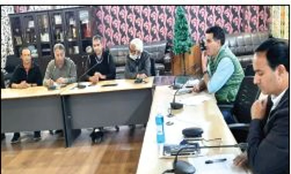 Dir Tourism chairs rate fixation meeting of services, products