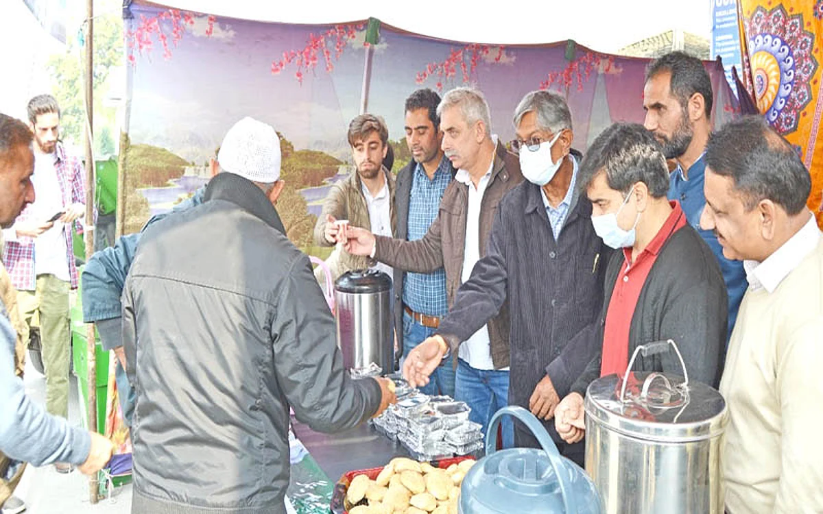 KU VC inaugurates special social service camp at Hazratbal