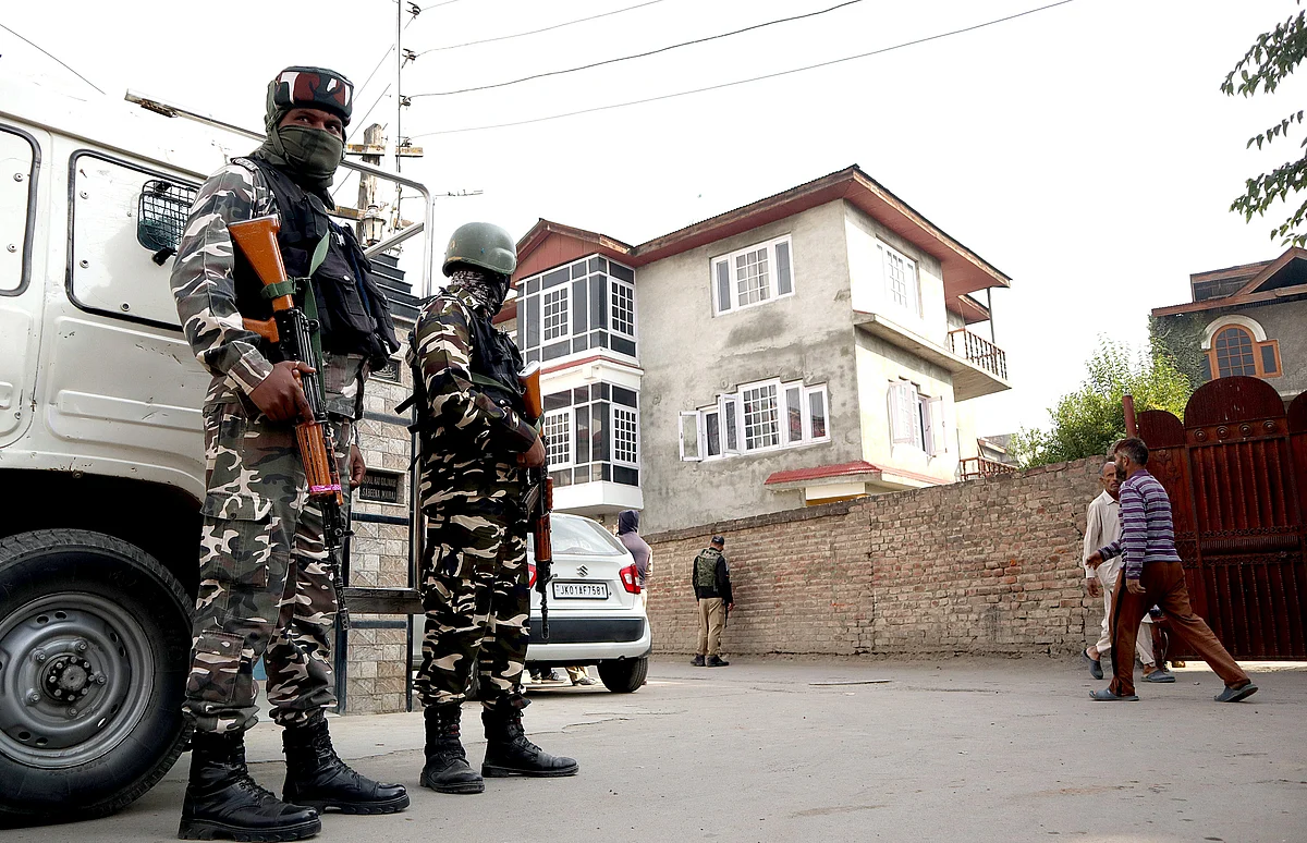 Terror funding case: NIA carries out searches in multiple locations in Kashmir
