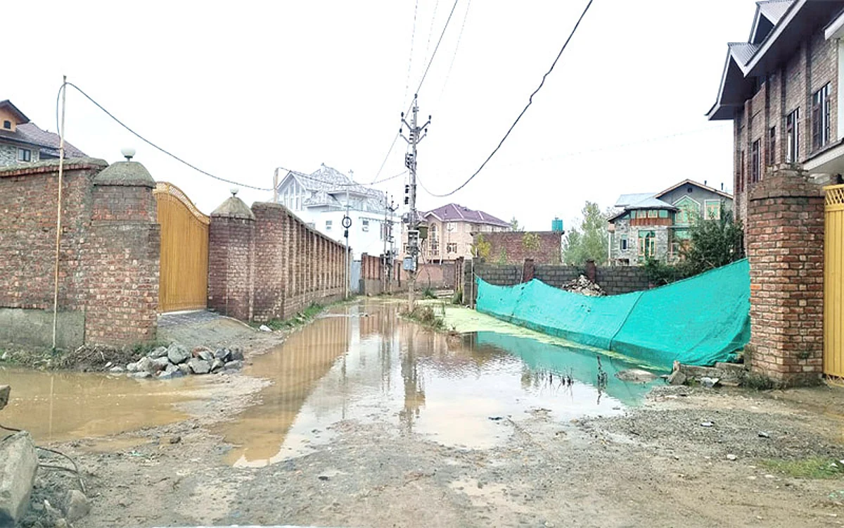 Tawheed Bagh residents decry waterlogging