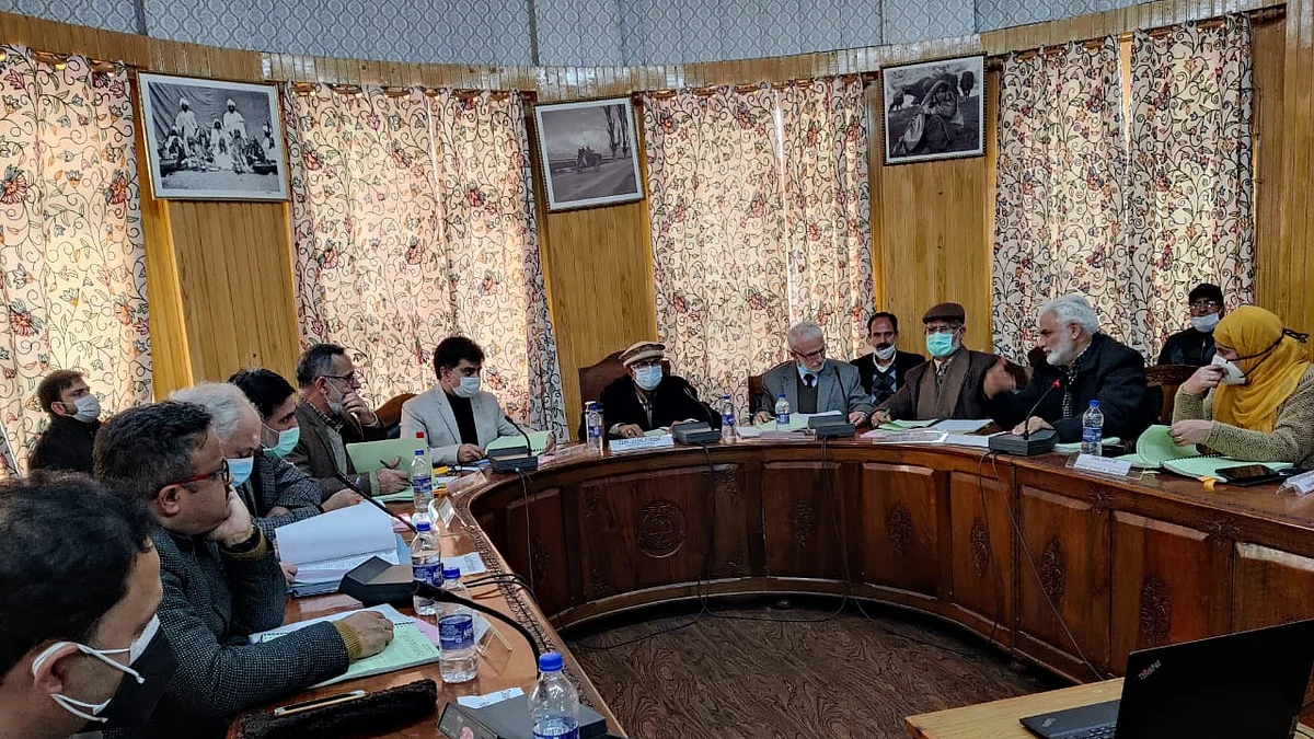 KU VC calls for time-bound implementation of NEP-2020