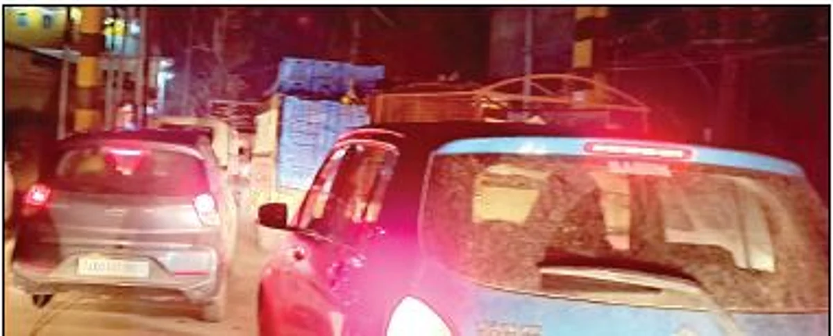 Traffic jam at Rawalpora irks commuters