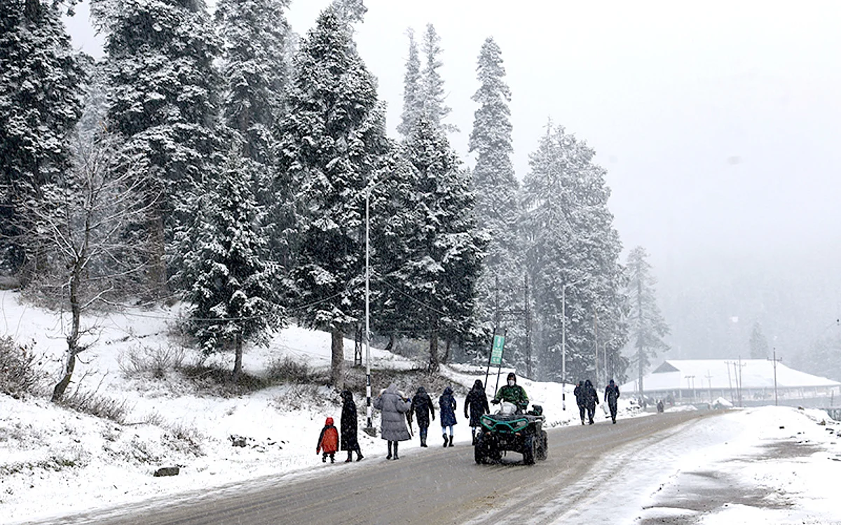 Kashmir among top preferred destinations this winter: Travel survey
