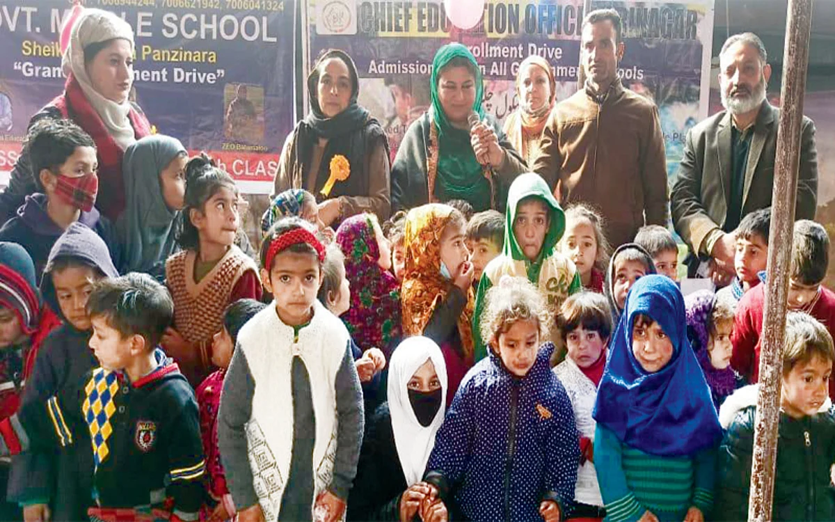 Enrollment drive held at Govt Middle School Panzinara