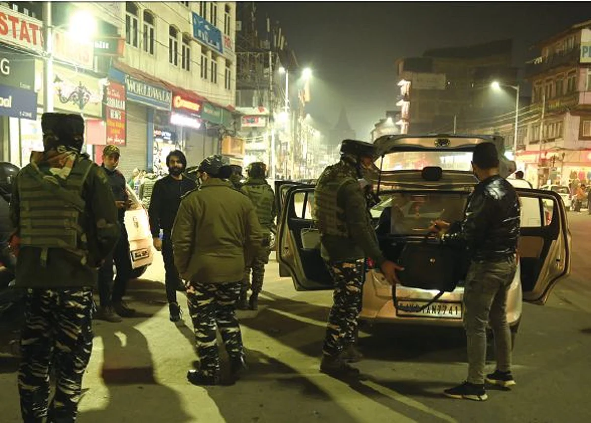 Security alert continues in Rajouri, Poonch to track militants