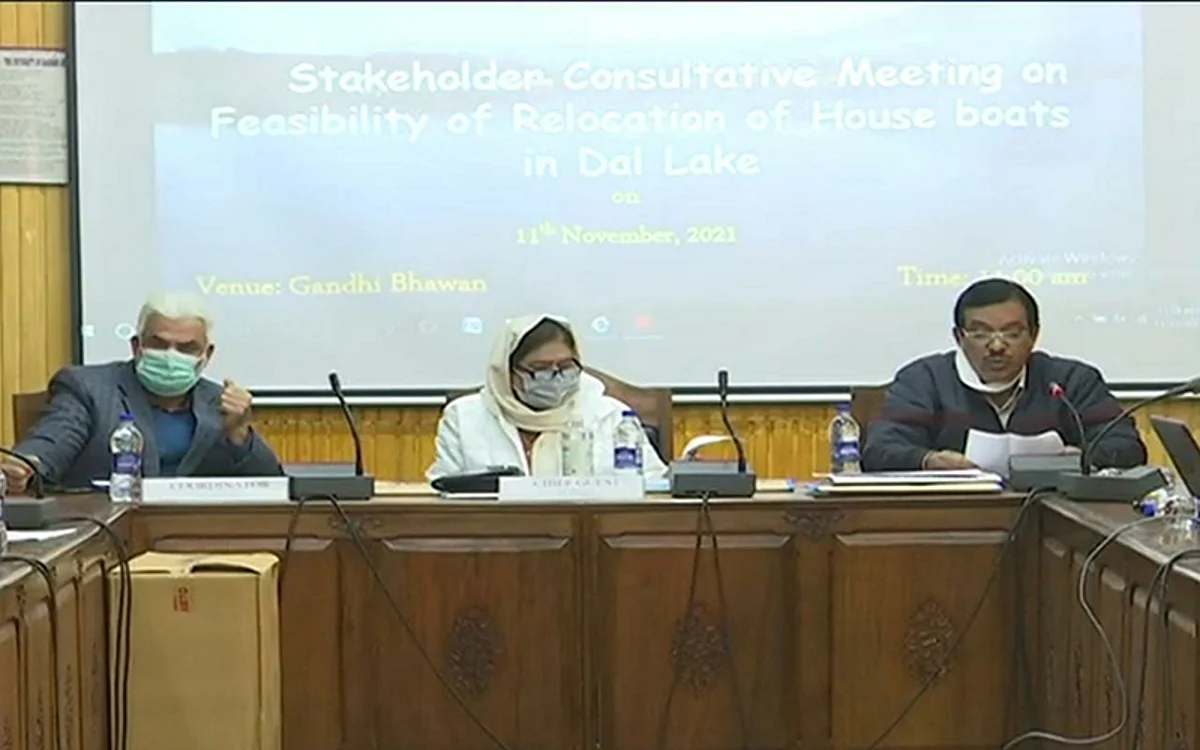 KU organises consultative stakeholder meeting on feasibility of relocation of Houseboats
