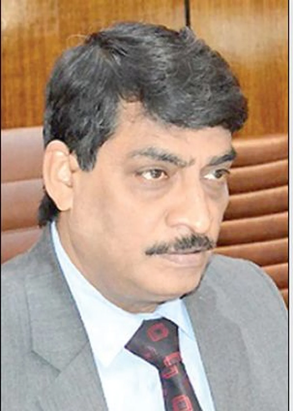 Mehta directs RDD to speed up execution of works