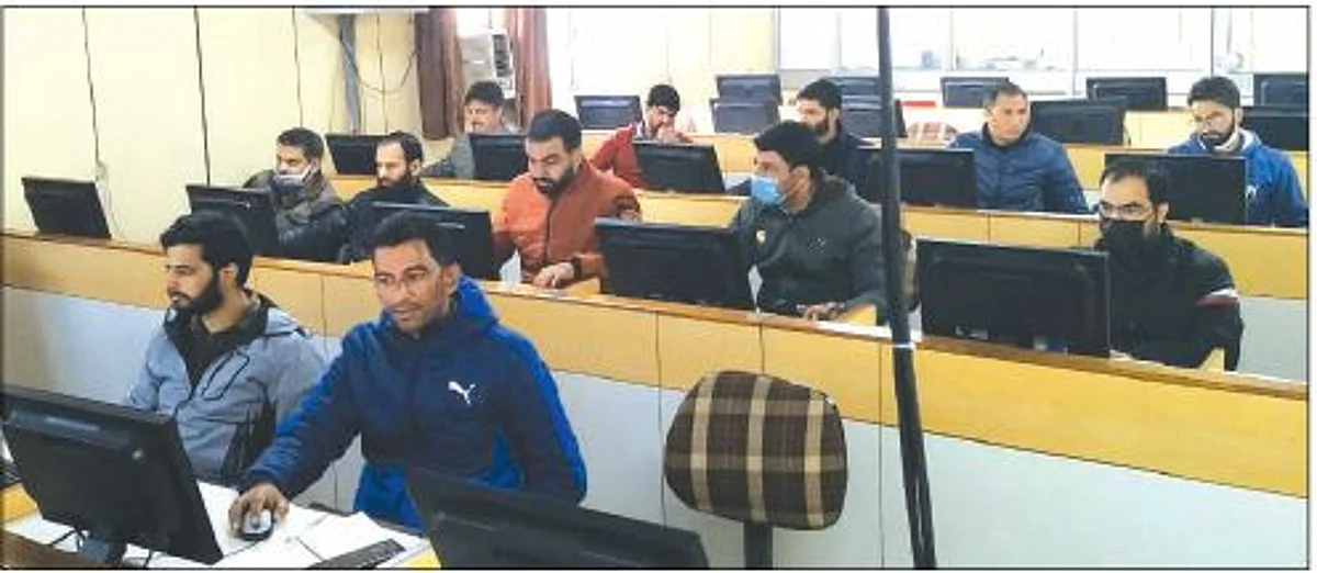 Training session on MIS Database held