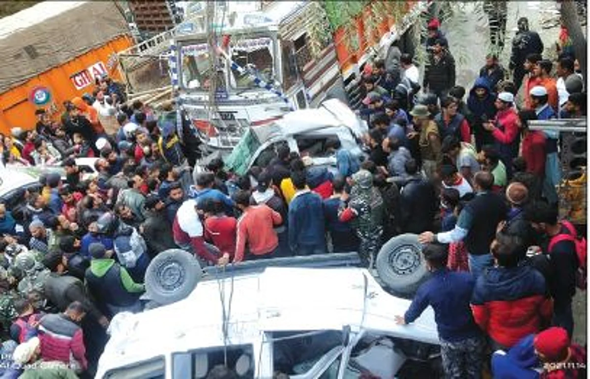 Police said, “An Alto car overturned when a heavily loaded truck rammed into four vehicles coming from the opposite direction on Jammu Srinagar National Highway at Magerkote falling under jurisdiction of Ramsoo Police Station.”