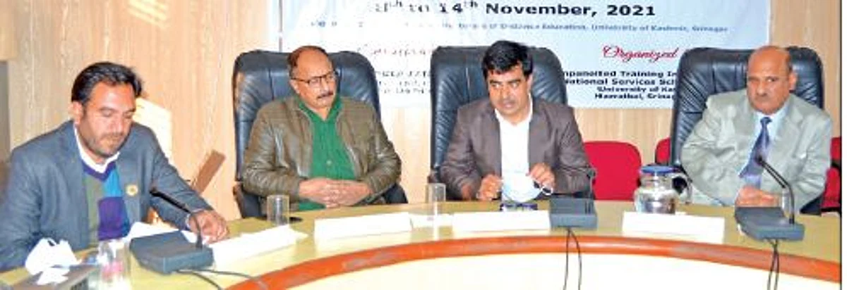 Training for NSS programme officers begins at KU