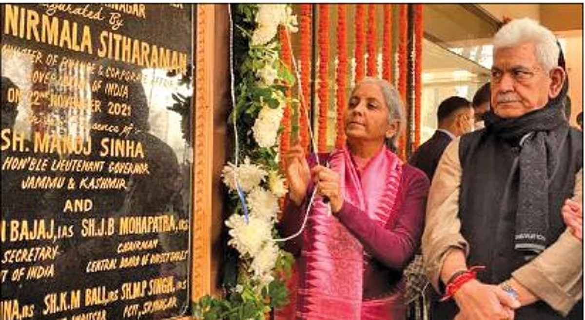 Aayakar Bhawan inaugurated| Resolve grievances of growing taxpayer base in J&K: Sitharaman to tax officials