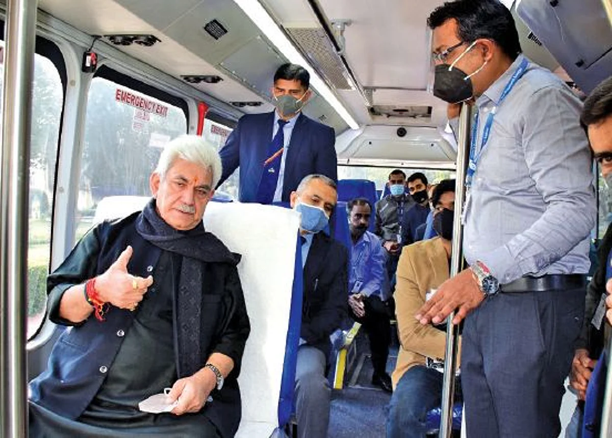 Collective responsibility to address climate change challenges: LG Sinha
