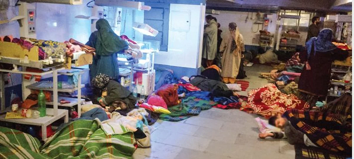 The hospitals present scenes of misery in absence of attendant Sarai: a place where attendants accompanying admitted patients could keep their belongings, cook, eat and get some sleep.