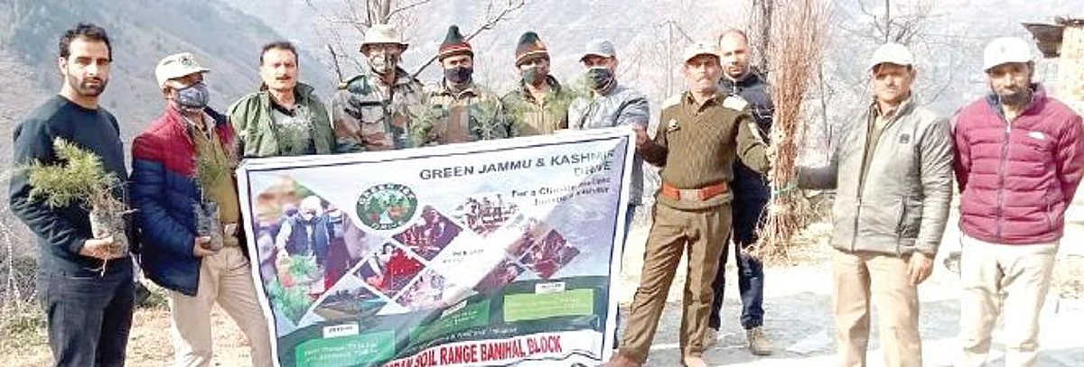 Army, Forest Deptt conduct joint plantation drive