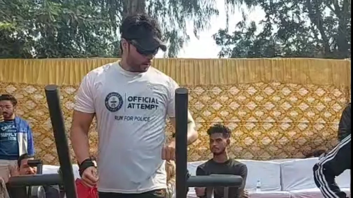 This man ran 66 kms in 12 hours on treadmill