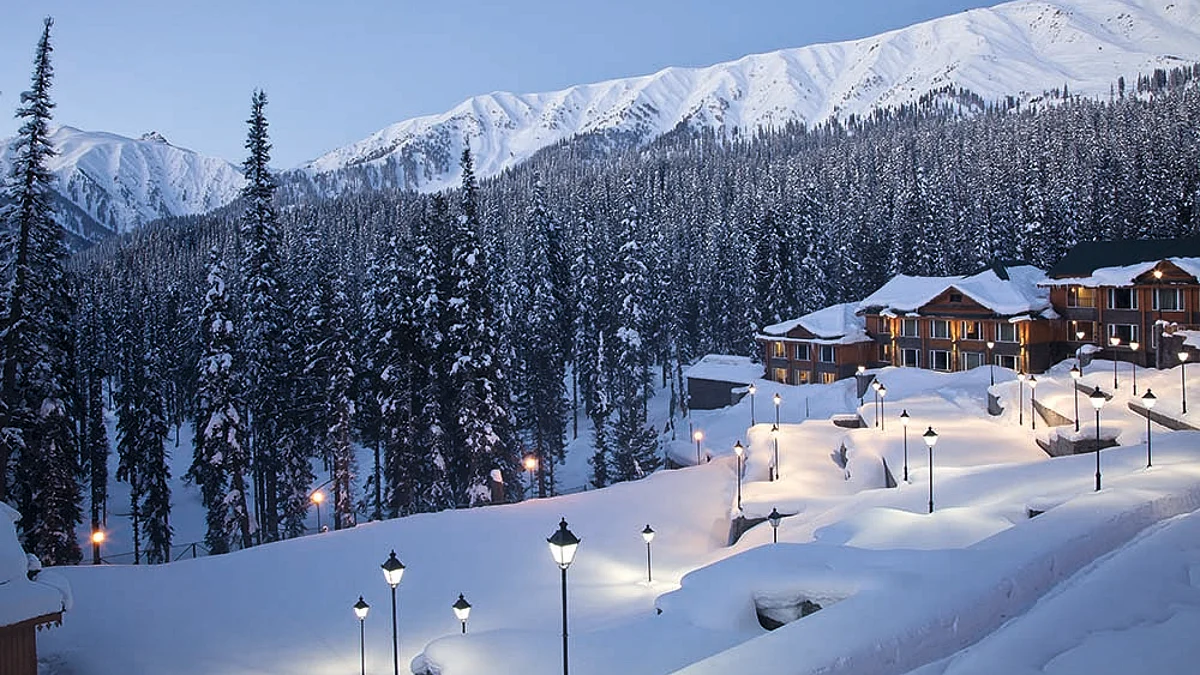 The Khyber Himalayan Resort & Spa Gulmarg wins Favorite Boutique Hotel award for 9th straight year