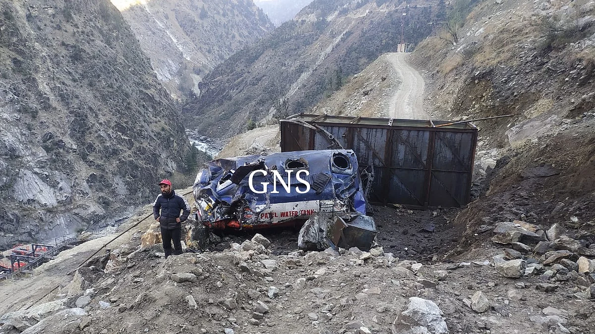 Three killed as water tanker rolls down into gorge in J&K's Kishtwar