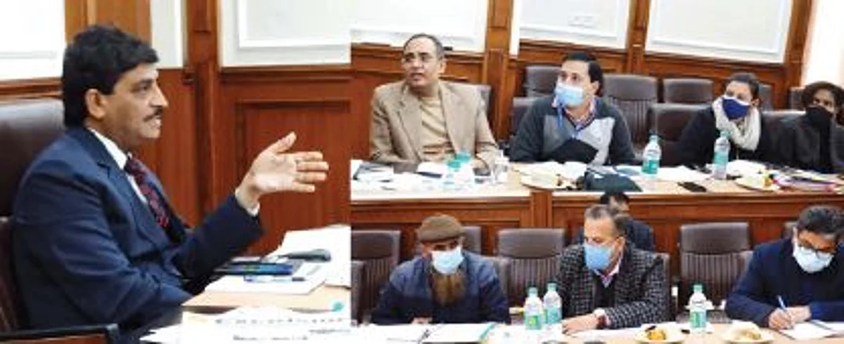 Strengthen grievance redressal system: Chief Secretary