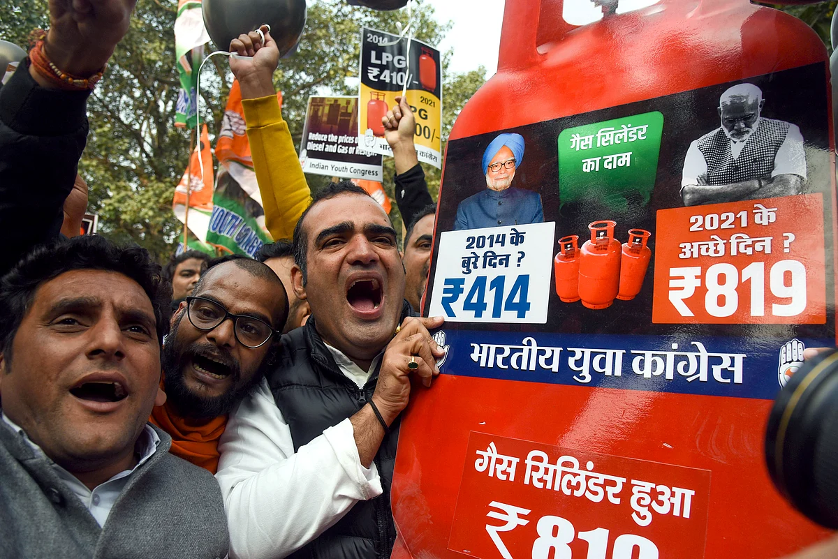 Inflation replaces COVID shock as top risk factor for India