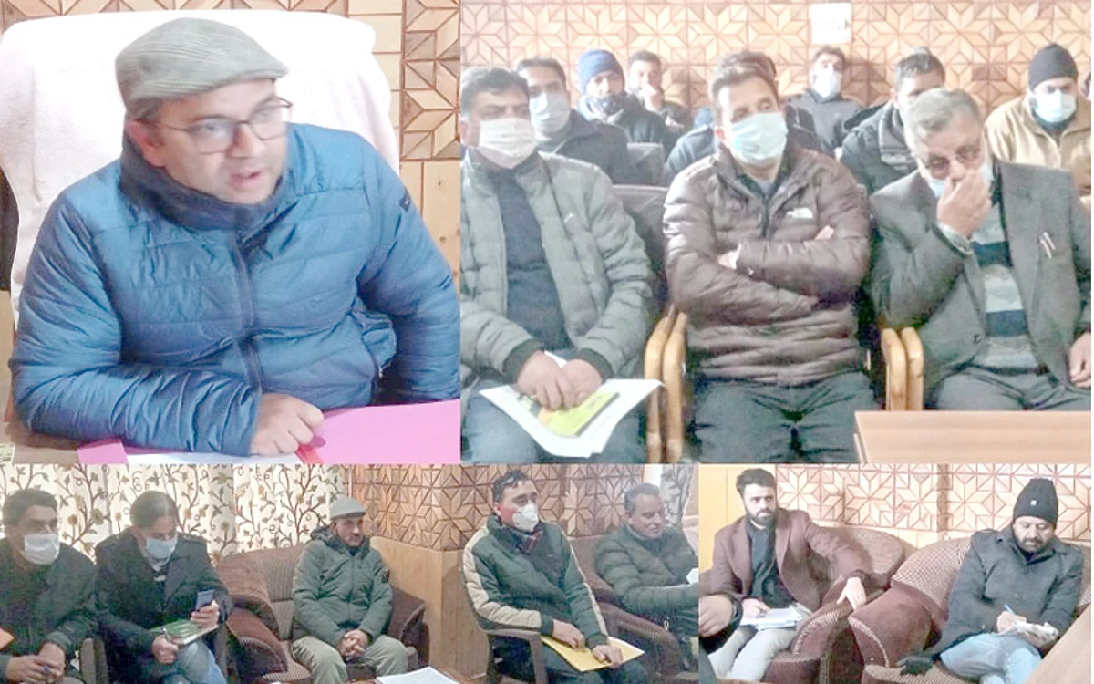 Winter preparedness, developmental works reviewed at Handwara