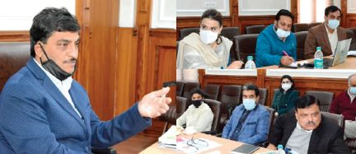 CS reviews functioning of Sports Department