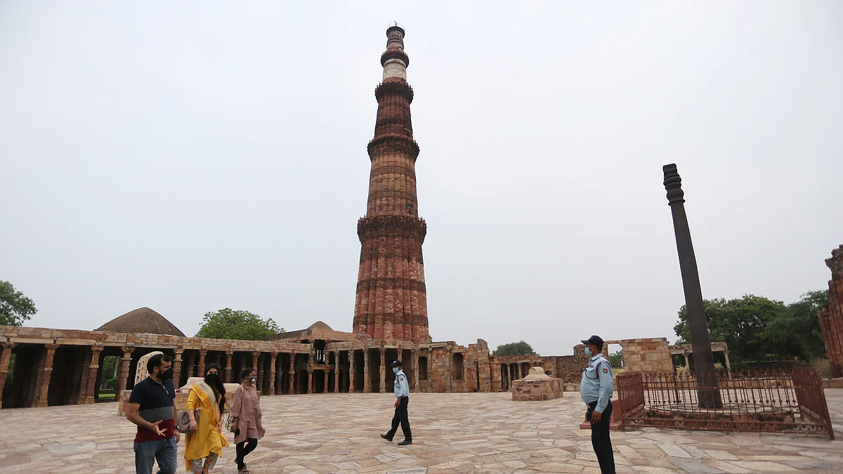 Delhi court rejects suit seeking restoration of deities inside Qutub Minar complex, refers to Ayodhya judgment