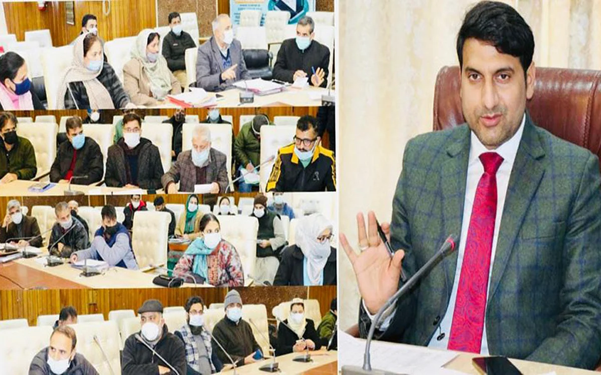 DC Srinagar reviews progress under District Capex Plan 2021-22