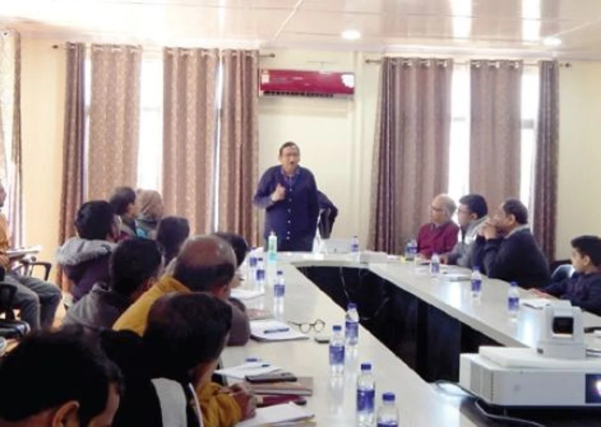 Awareness progamme conducted by Regional PF Commissioner-I at Banihal