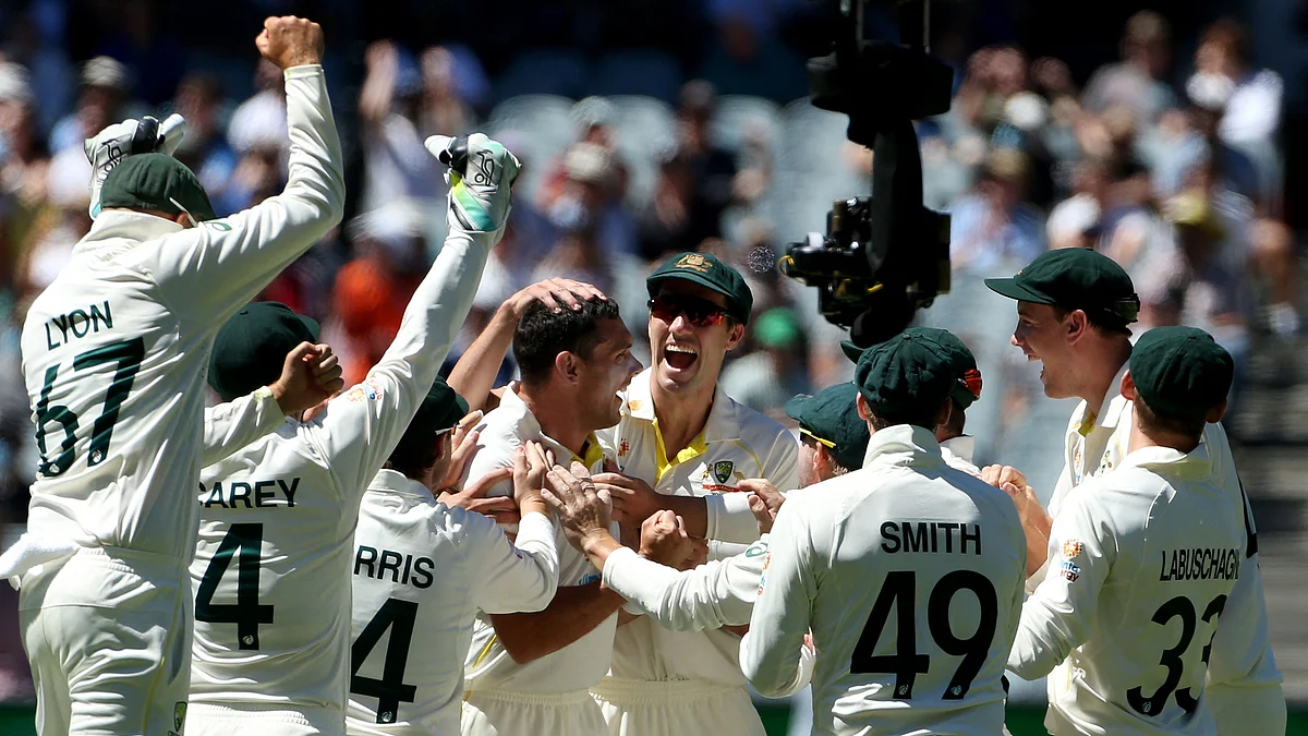 Australia retains Ashes with comprehensive win over England in 3rd test