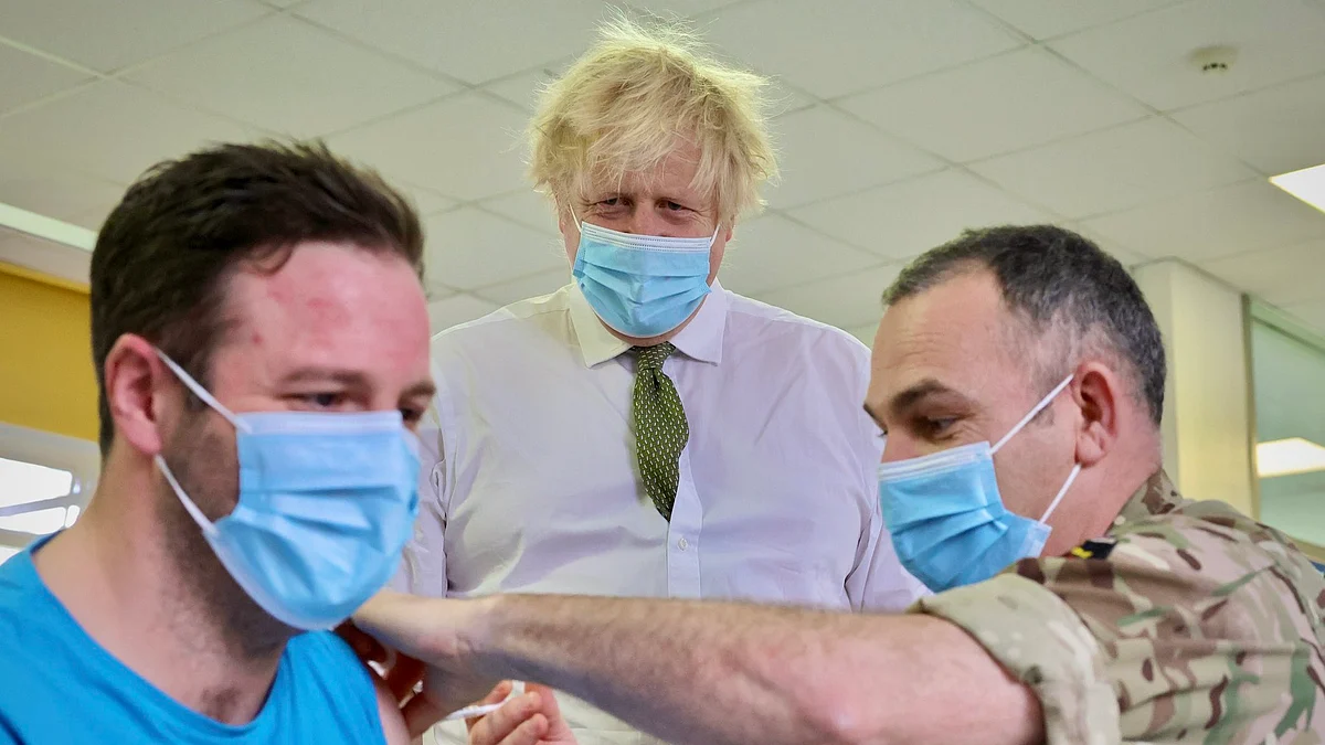 Omicron 'predominant' COVID variant in England: UK health agency