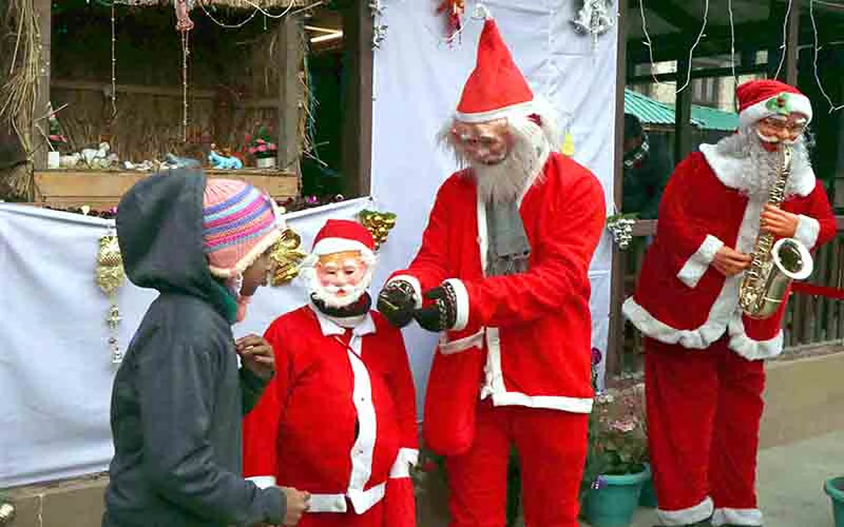 Christmas celebrated with gaiety across J&K