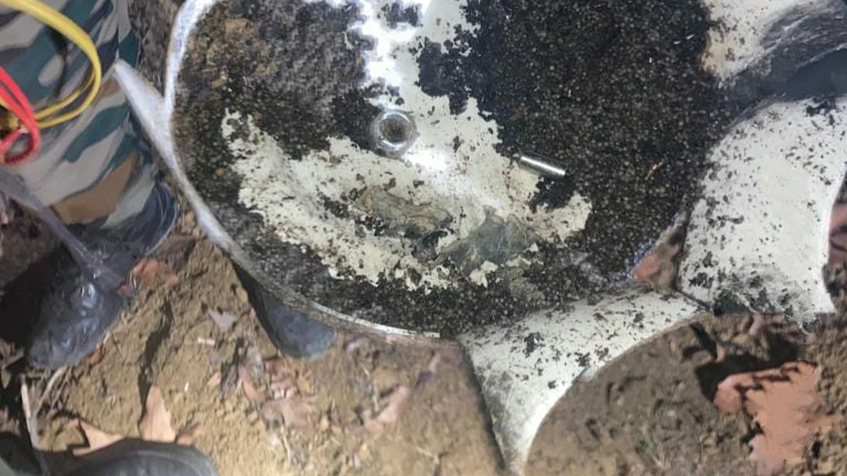 IED defused in south Kashmir’s Pulwama