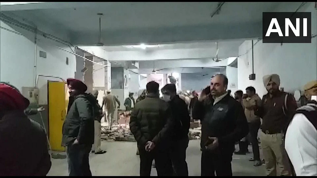 The blast that took place in the wash room of the second floor of the court complex was so powerful that one of the walls in the complex got damaged and windows of some vehicles parked in the premises were shattered.
