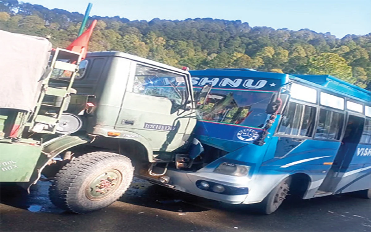 7 injured in Poonch highway accident