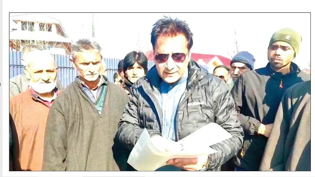 Rafiabad residents demand rollback of water tariff hike