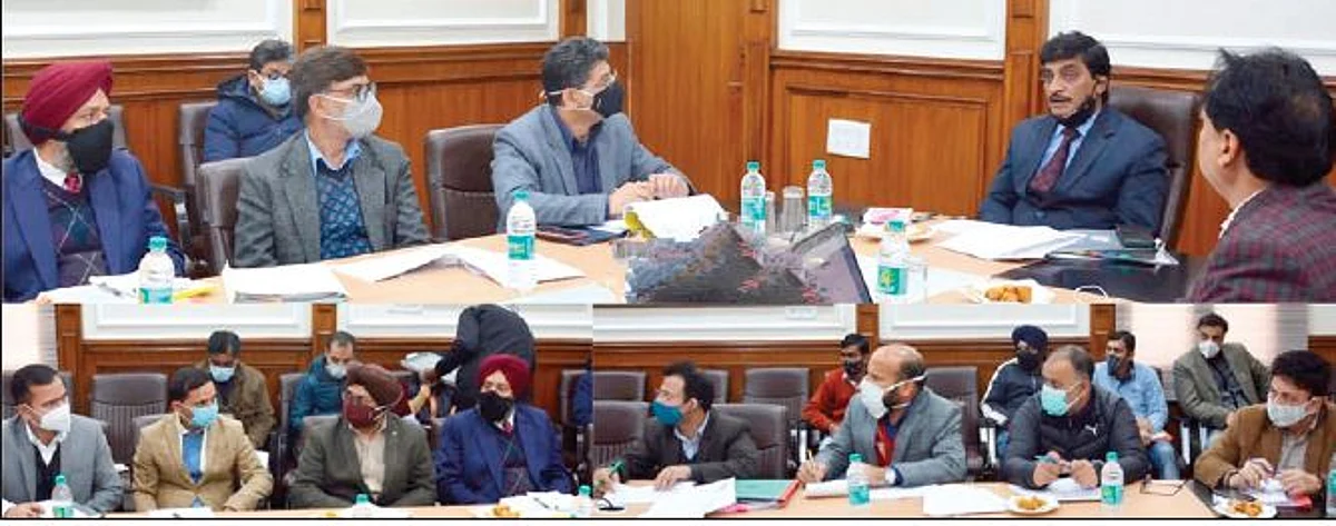 CS directs Transport Deptt to improve operational efficiency