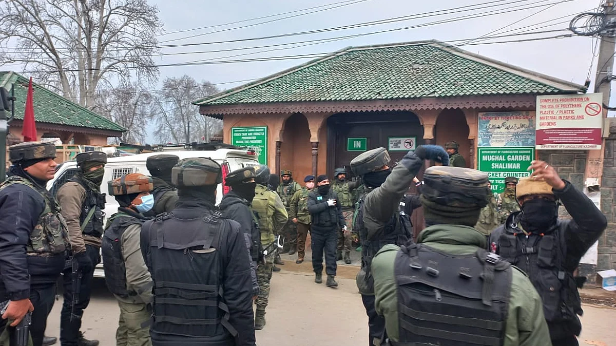 Second encounter in Srinagar's Shalimar after LeT commander’s killing