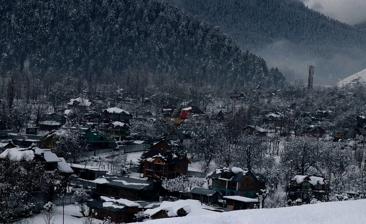 Higher reaches receive more snowfall, rain in plains