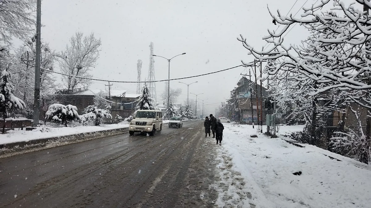 A view of fresh snowfall in north Kashmir's Baramulla on Tuesday January 4, 2021.