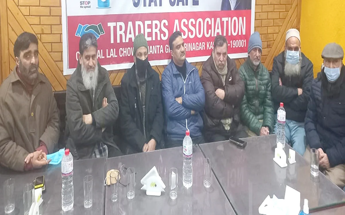 ‘Restore glory of Lal Chowk’