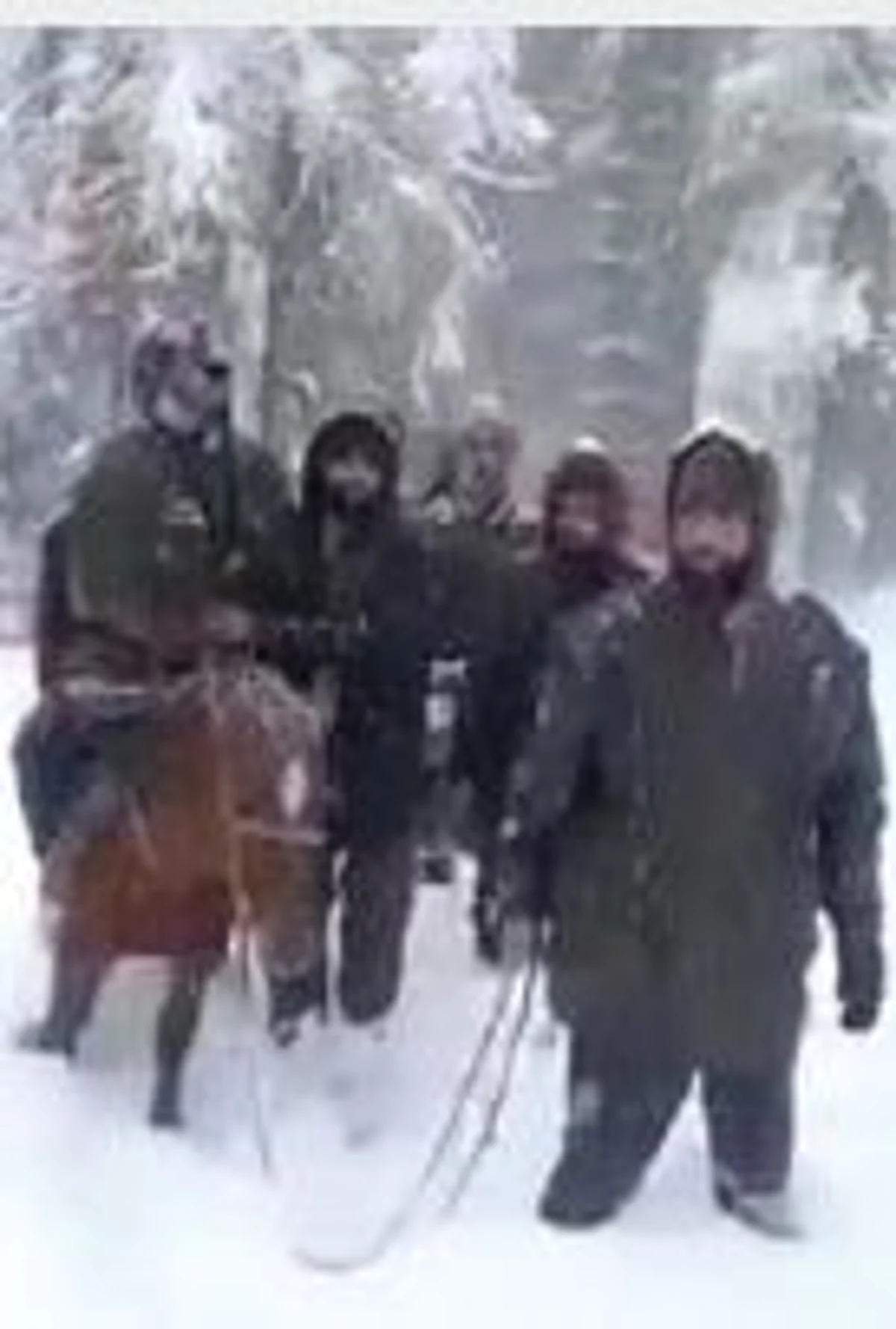 Kupwara villagers carry pregnant woman on cot to reach hospital