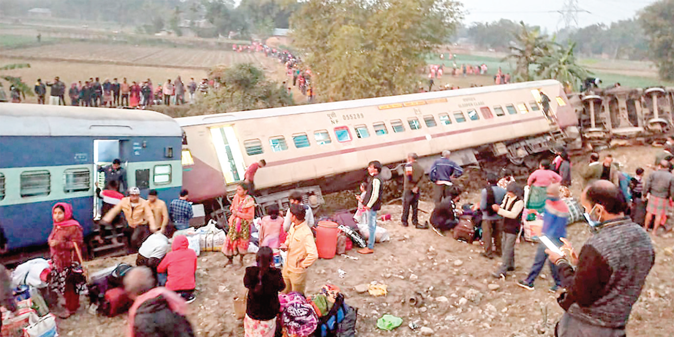 5 killed, 45 injured in Bengal rail mishap; PM Modi takes stock