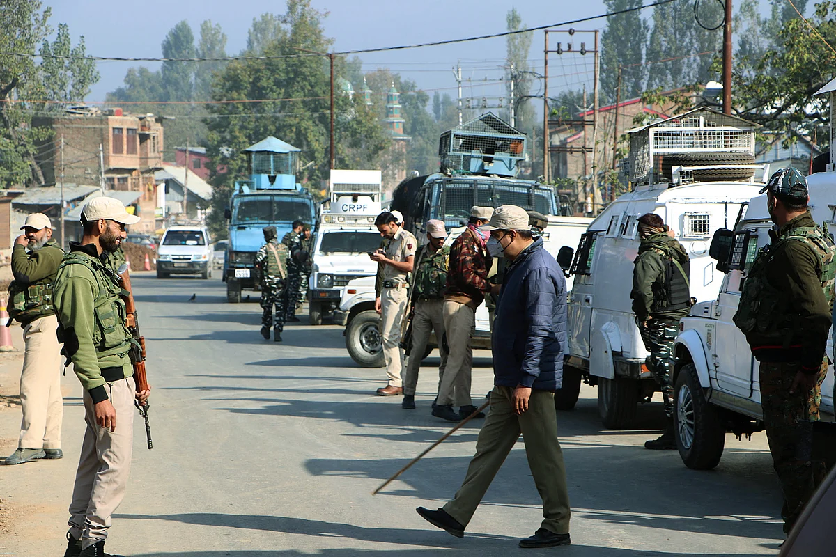 Four Jaish OGWs arrested in south Kashmir's Pulwama: NIA
