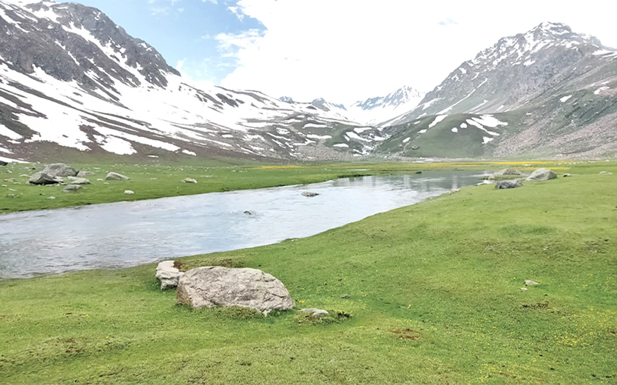 Doodg Ganga near its source