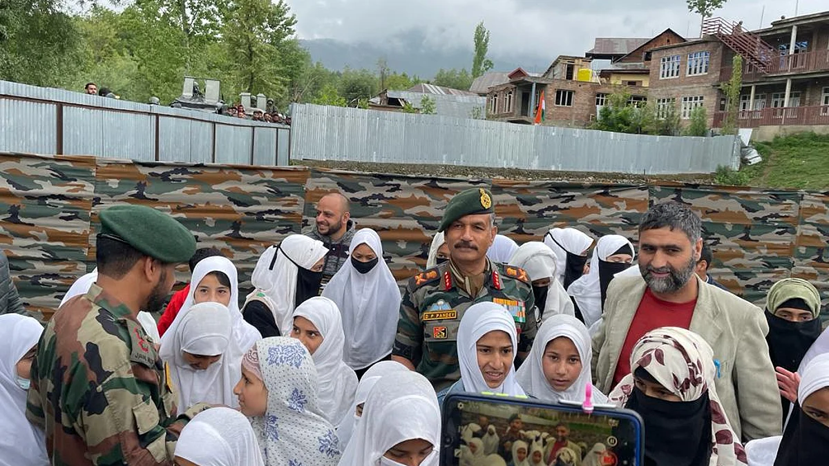 ‘Come and serve your society’: Army commander asks militants to join mainstream