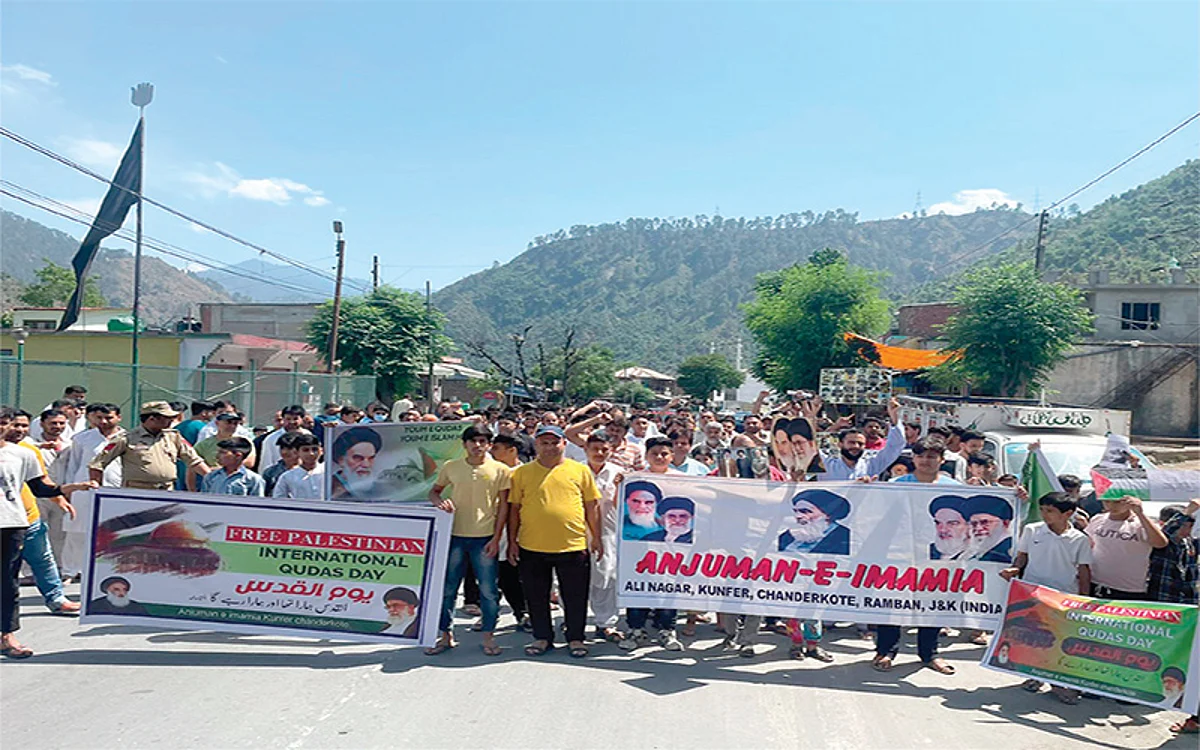 Shab-e-Qadr, Jumat-ul-Vida observed with religious reverence in Ramban district